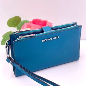 Michael Kors DoubleZip Wallet Wristlet Phone Case